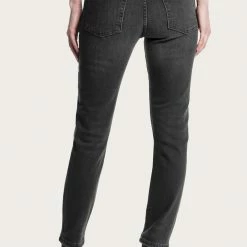 The Frye Company Women Sienna Cropped Skinny Jean 8 The Frye Company Women Sienna Cropped Skinny Jean