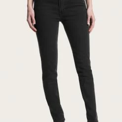 The Frye Company Women Addie Skinny Jean