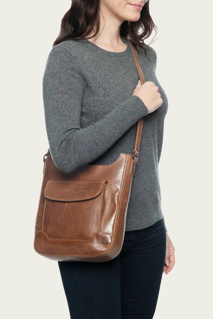 The Frye Company Melissa Magazine Crossbody BAGS & ACCESSORIES 7 The Frye Company Melissa Magazine Crossbody BAGS & ACCESSORIES