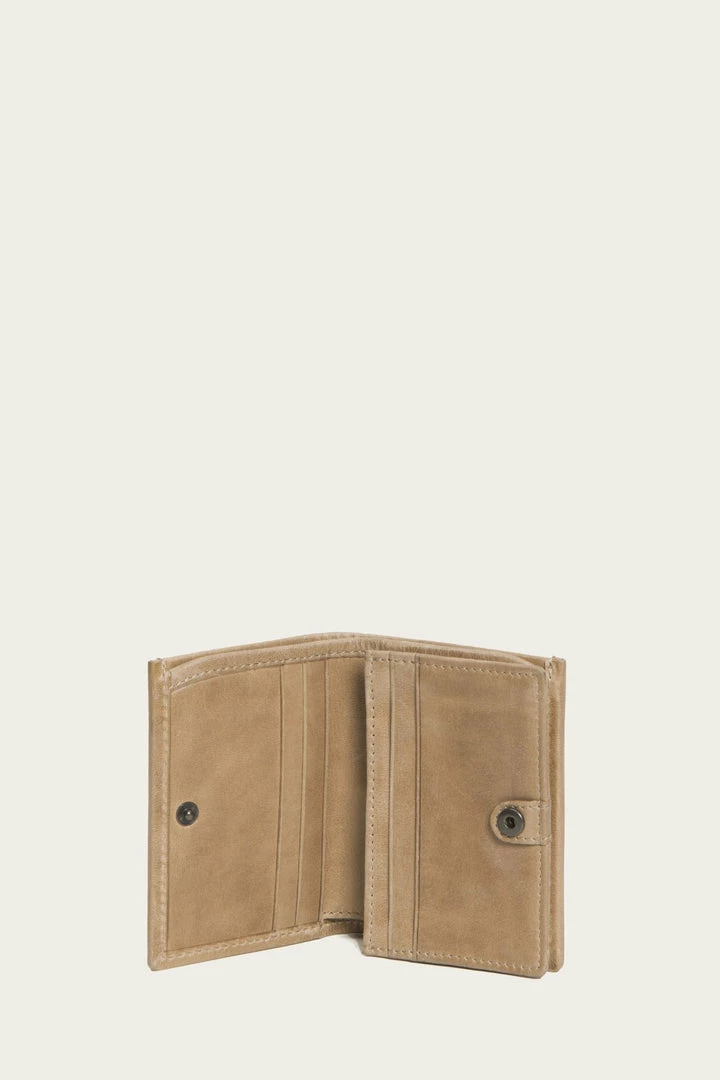 The Frye Company Melissa Medium Wallet 6 The Frye Company Melissa Medium Wallet