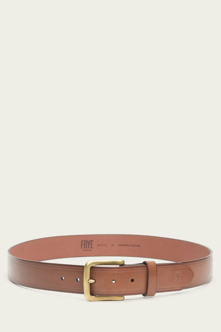 The Frye Company Flat Strap Heat Crease Belt BAGS & ACCESSORIES 3 The Frye Company Flat Strap Heat Crease Belt BAGS & ACCESSORIES