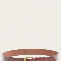 The Frye Company Flat Strap Belt With X Stitch Keeper BAGS & ACCESSORIES