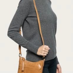 The Frye Company BAGS & ACCESSORIES Melissa Swing Pack