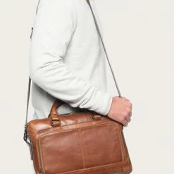 The Frye Company Logan Zip Brief