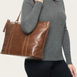 The Frye Company BAGS & ACCESSORIES Melissa Zip Shopper