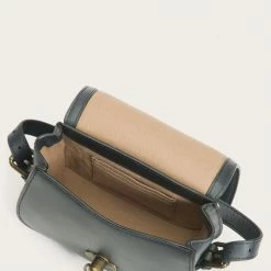 The Frye Company Farrah Saddle