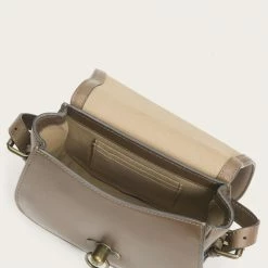 The Frye Company Farrah Saddle BAGS & ACCESSORIES 12 The Frye Company Farrah Saddle BAGS & ACCESSORIES