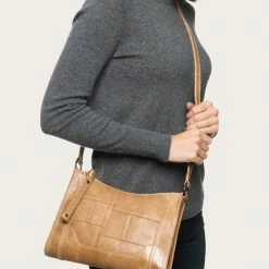 The Frye Company Melissa Zip Crossbody BAGS & ACCESSORIES