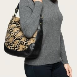 The Frye Company Bags & Accessories Melissa Haircalf Hobo