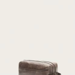 The Frye Company BAGS & ACCESSORIES Logan Travel Dopp