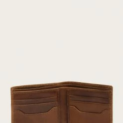 The Frye Company Logan Billfold
