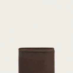 The Frye Company Logan Billfold