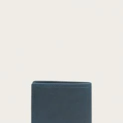 The Frye Company Logan Billfold BAGS & ACCESSORIES