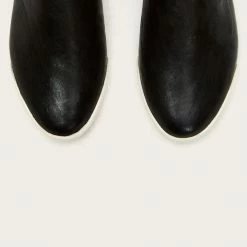 The Frye Company Melanie Chelsea