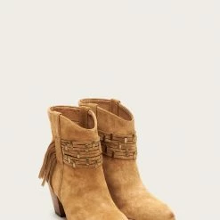 The Frye Company Reed Showdown Stud Bootie Women 10 The Frye Company Reed Showdown Stud Bootie Women