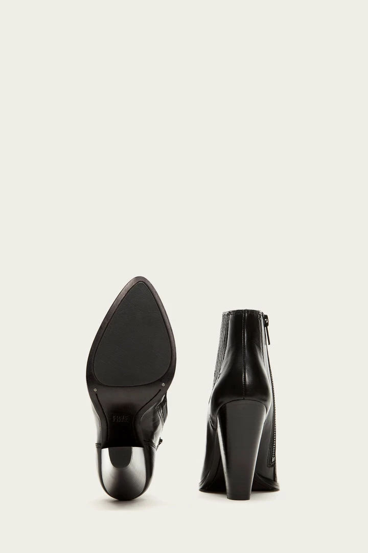 The Frye Company Remy Chelsea 6 The Frye Company Remy Chelsea