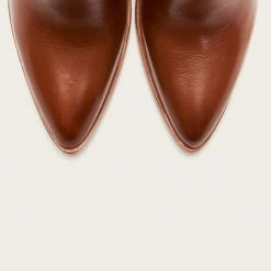 The Frye Company Women Remy Chelsea