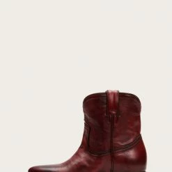 The Frye Company Billy Short Women