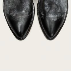 The Frye Company Billy Stud Short 14 The Frye Company Billy Stud Short