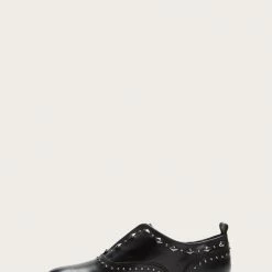 The Frye Company Women Kelly CVO Stud Oxford