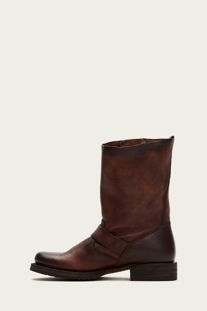 The Frye Company Veronica Short 5 The Frye Company Veronica Short