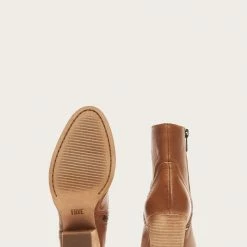 The Frye Company Women Essa Bootie 12 The Frye Company Women Essa Bootie