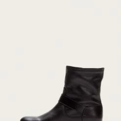 The Frye Company Natalie Engineer