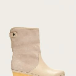 Frye & Co Odessa Cuff Women