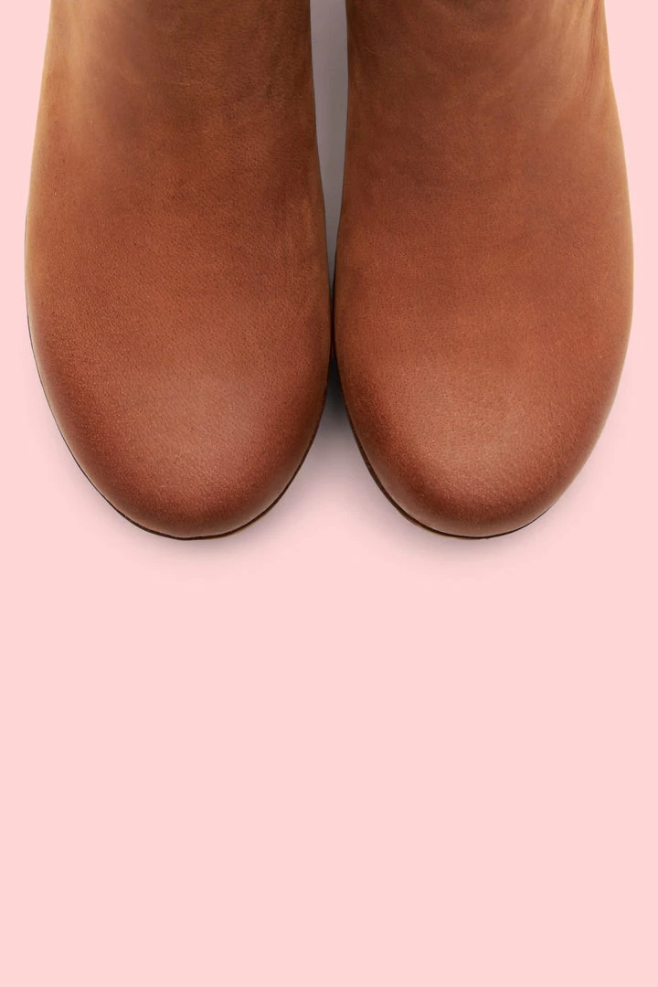 Frye & Co Women Odessa Chelsea 8 Frye & Co Women Odessa Chelsea