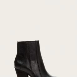 The Frye Company Women Essa Seam Bootie