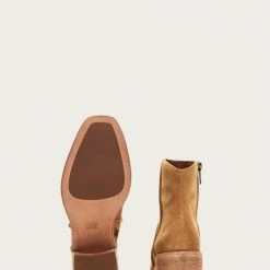 The Frye Company Women Monroe Seamed Bootie 12 The Frye Company Women Monroe Seamed Bootie