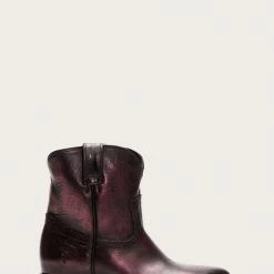 The Frye Company Women Billy Short