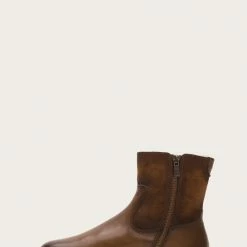 The Frye Company Women Gemma Short Shearling 13 The Frye Company Women Gemma Short Shearling