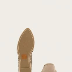 The Frye Company Lee A Line Perf Women