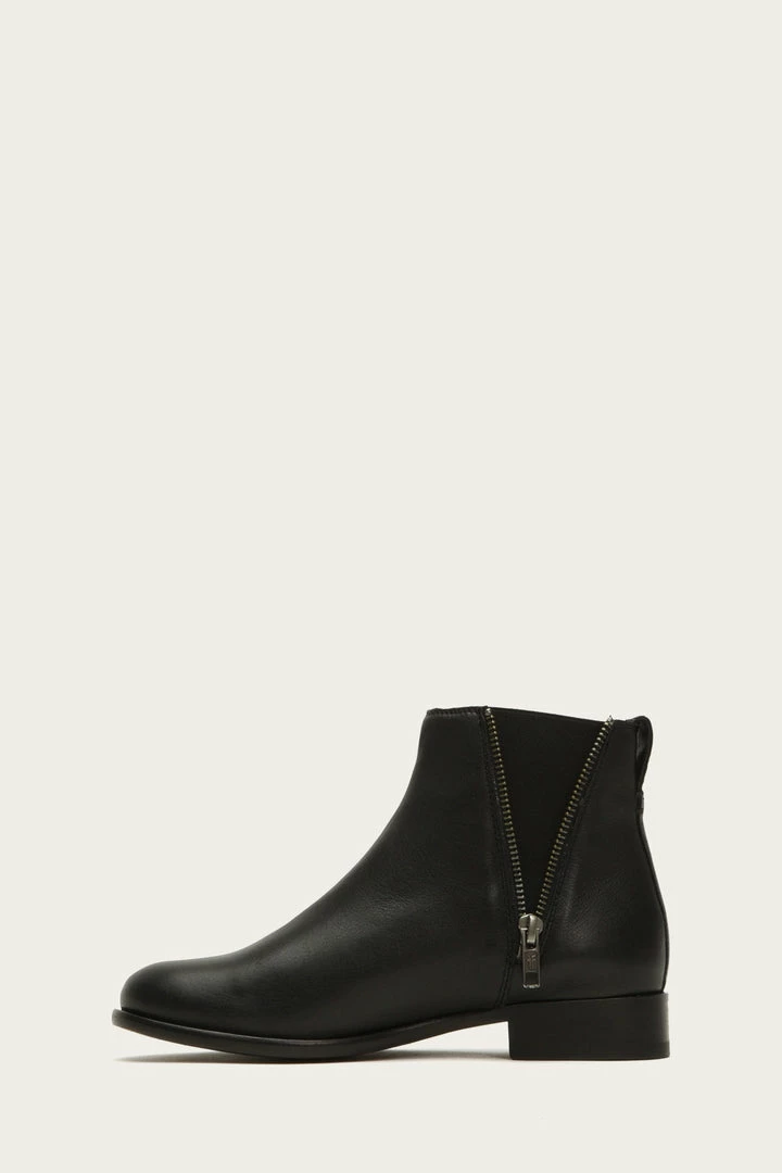 The Frye Company Carly Zip Chelsea Women 5 The Frye Company Carly Zip Chelsea Women