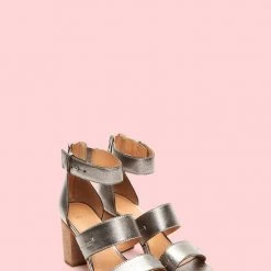Frye & Co Bryn Stitch Sandal