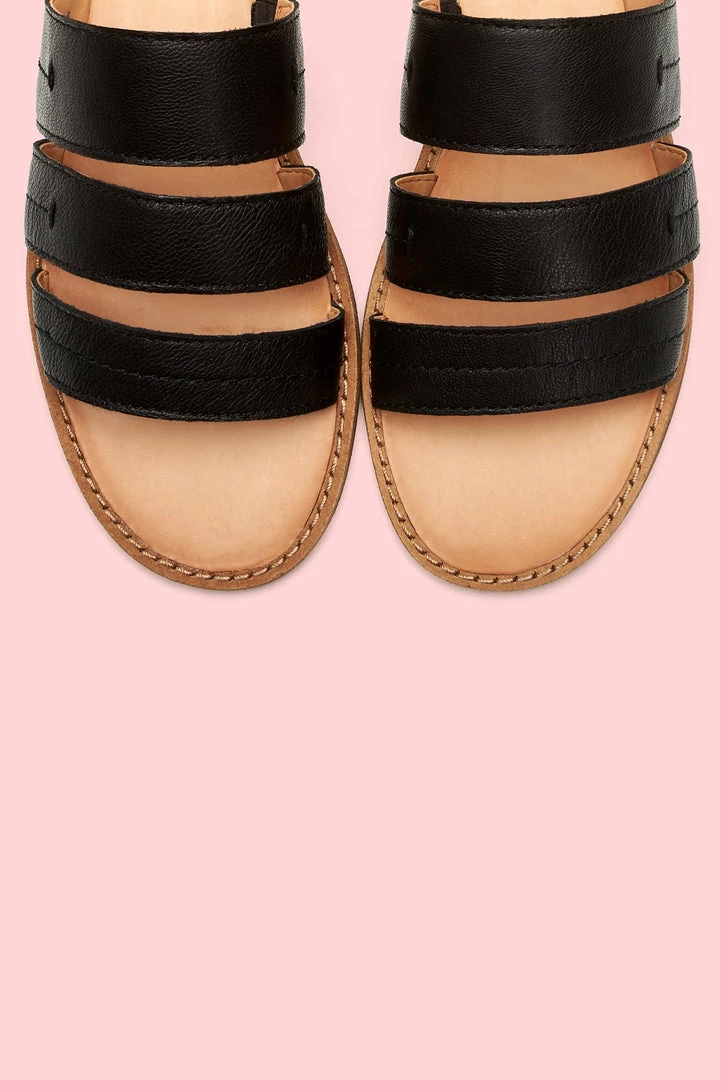 Frye & Co Women Evie 3 Band Slide 8 Frye & Co Women Evie 3 Band Slide