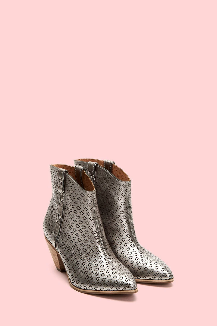 Frye & Co Maley Perf Bootie 3 Frye & Co Maley Perf Bootie