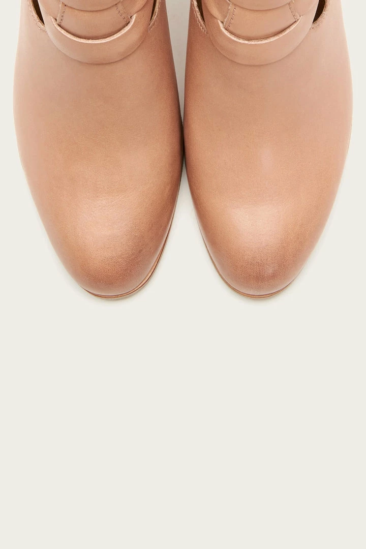 The Frye Company Cameron Twist Bootie 8 The Frye Company Cameron Twist Bootie