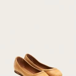 The Frye Company Carson Ballet Women