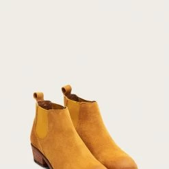 The Frye Company Carson Chelsea Women