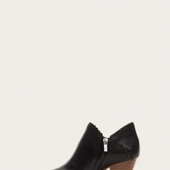 The Frye Company Reed Scallop Shootie Women