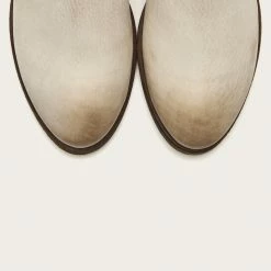 The Frye Company Women Carson Chelsea