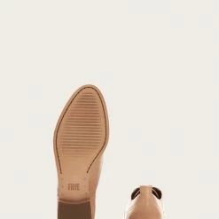 The Frye Company Grace CVO