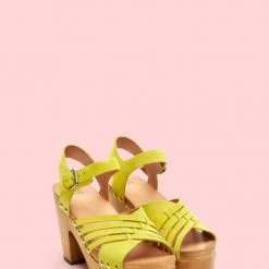 Frye & Co Women Greta Woven Clog