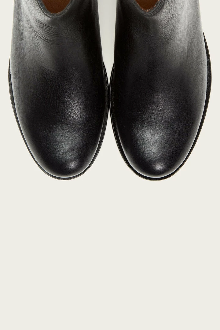 The Frye Company Carly Zip Chelsea 8 The Frye Company Carly Zip Chelsea