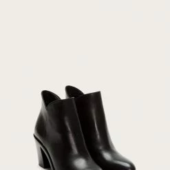 The Frye Company Women Noelle Inside Zip