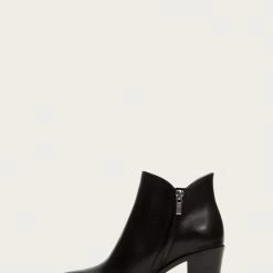 The Frye Company Women Noelle Inside Zip