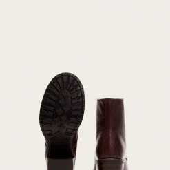 The Frye Company Sabrina 6G Lace Up Women