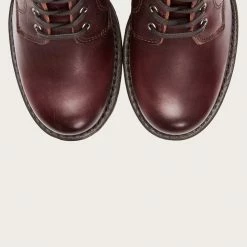 The Frye Company Sabrina 6G Lace Up Women